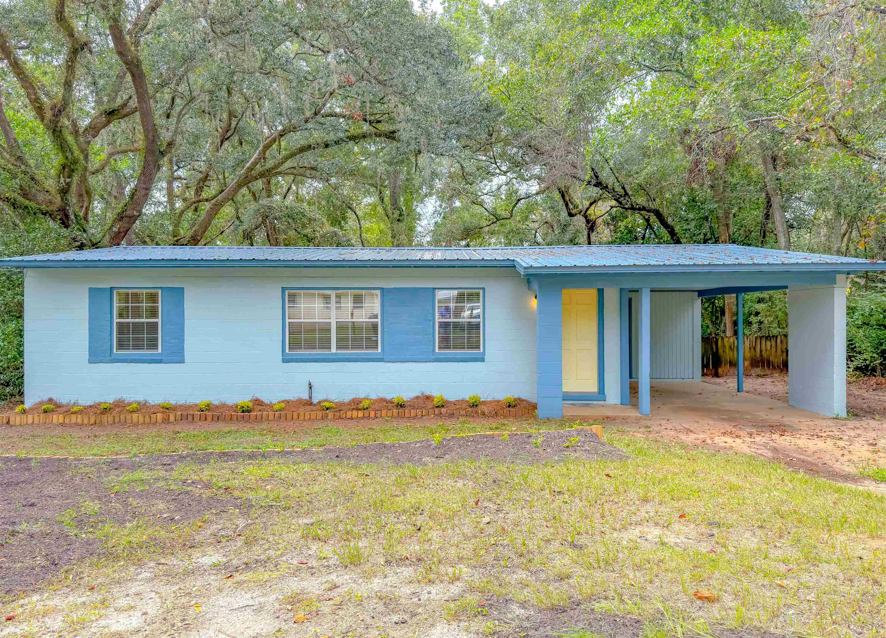 2314 Pontiac Drive — photo