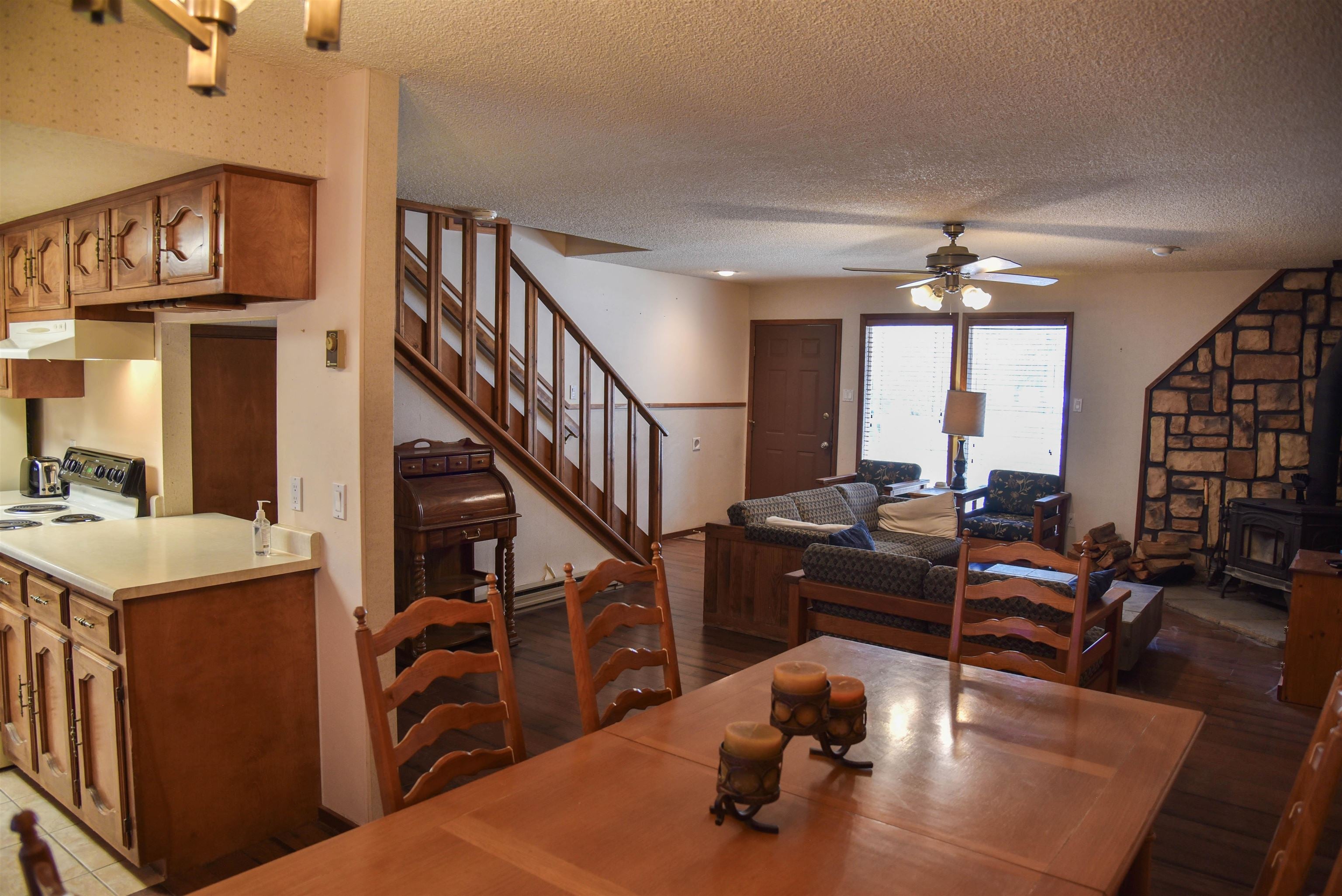 819A Tenderfoot Trl — photo