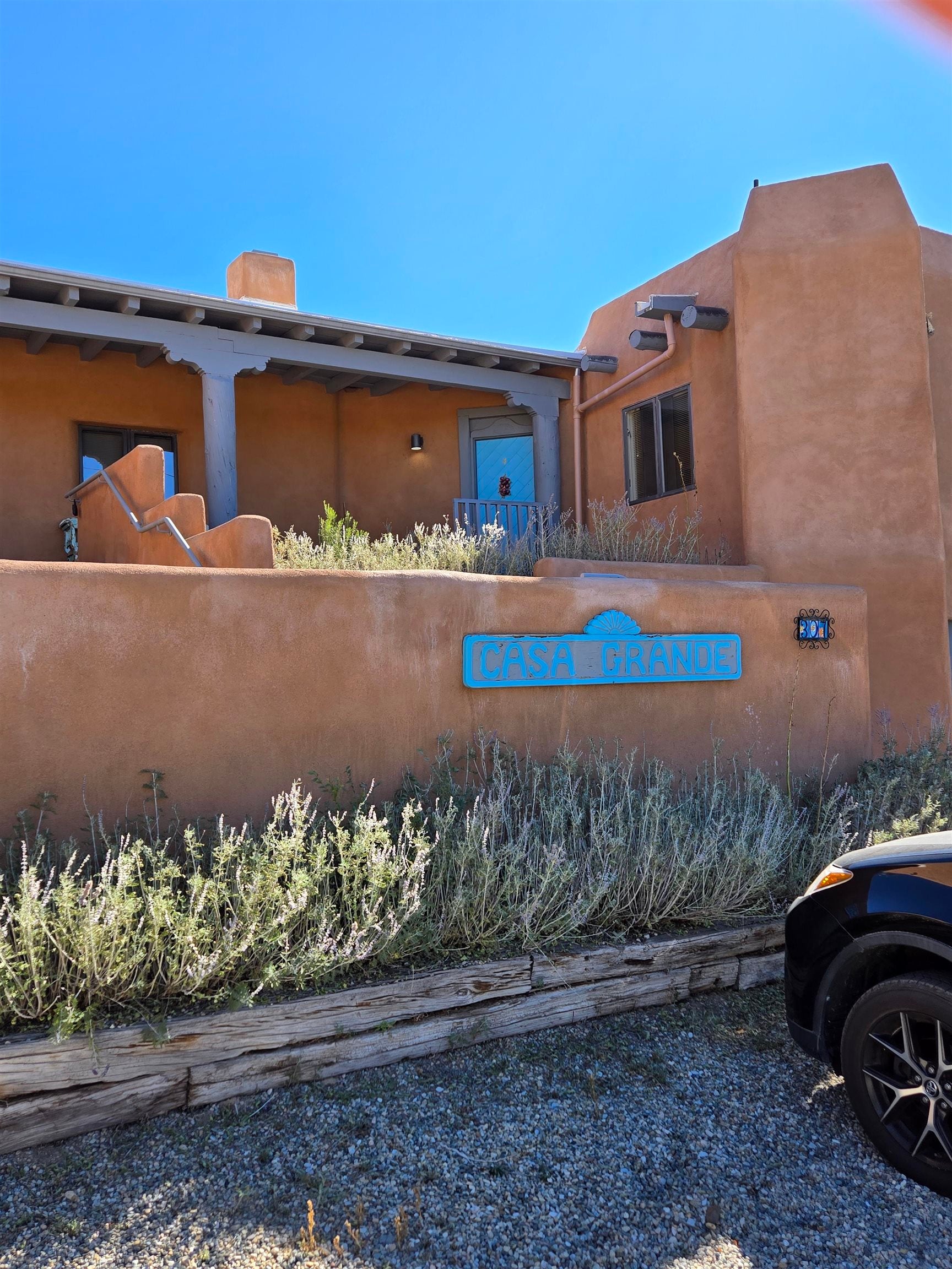 307 Valverde 4 — photo