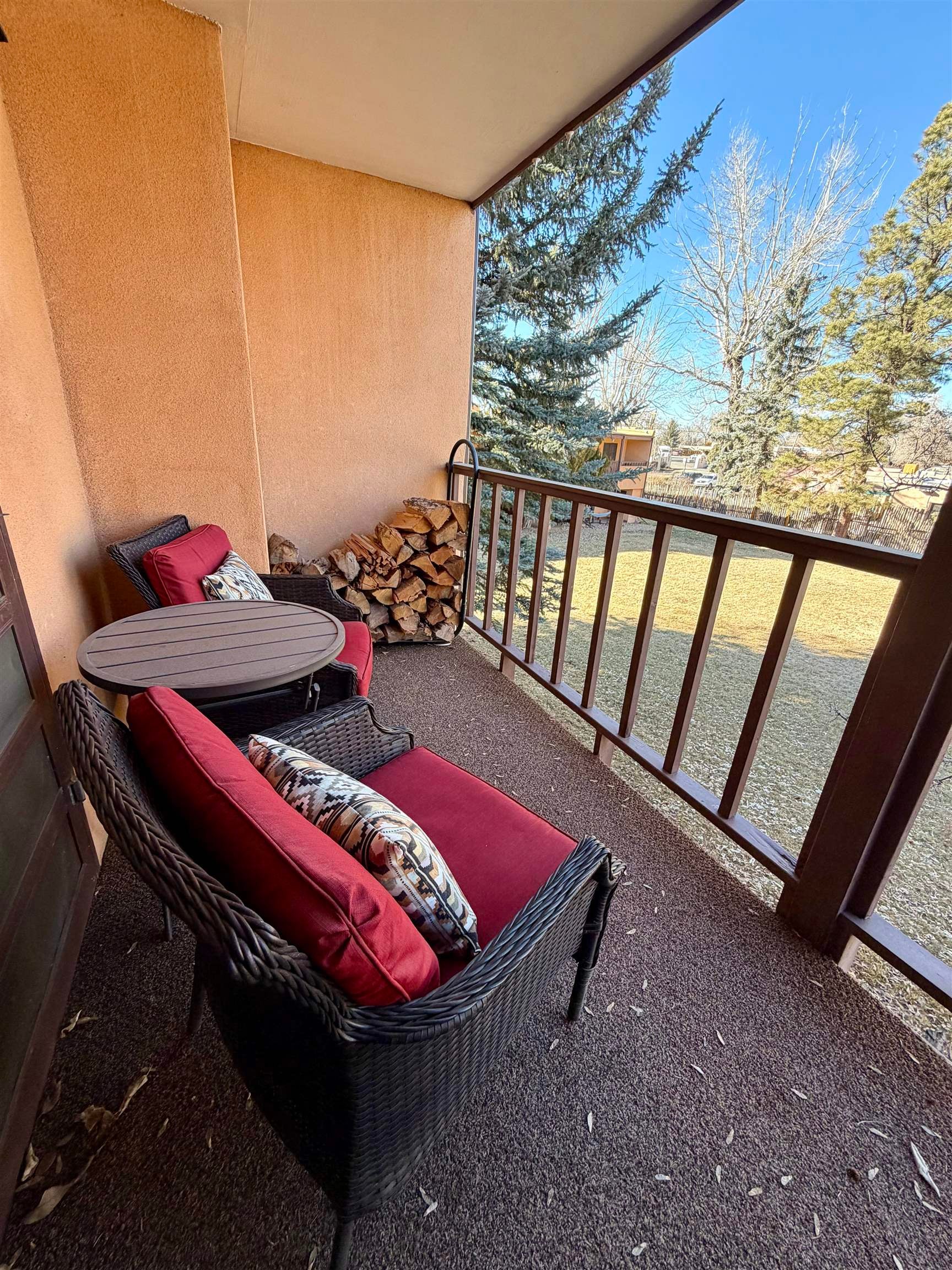 405 Camino De La Placita Unit 6B — photo