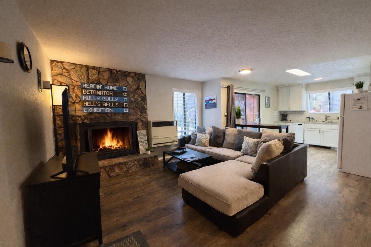 42 Mammoth Mountain Rd 109 — photo