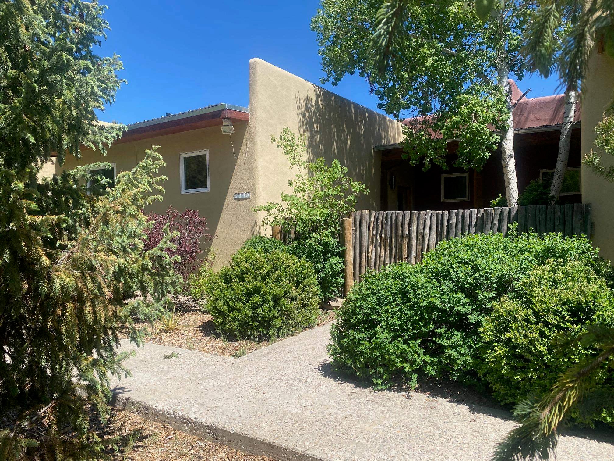 331 a Randall Lane — photo