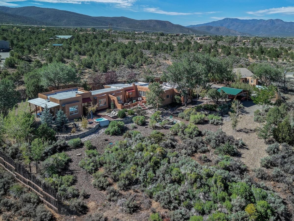 Home in Taos, NM 87571 — photo 2