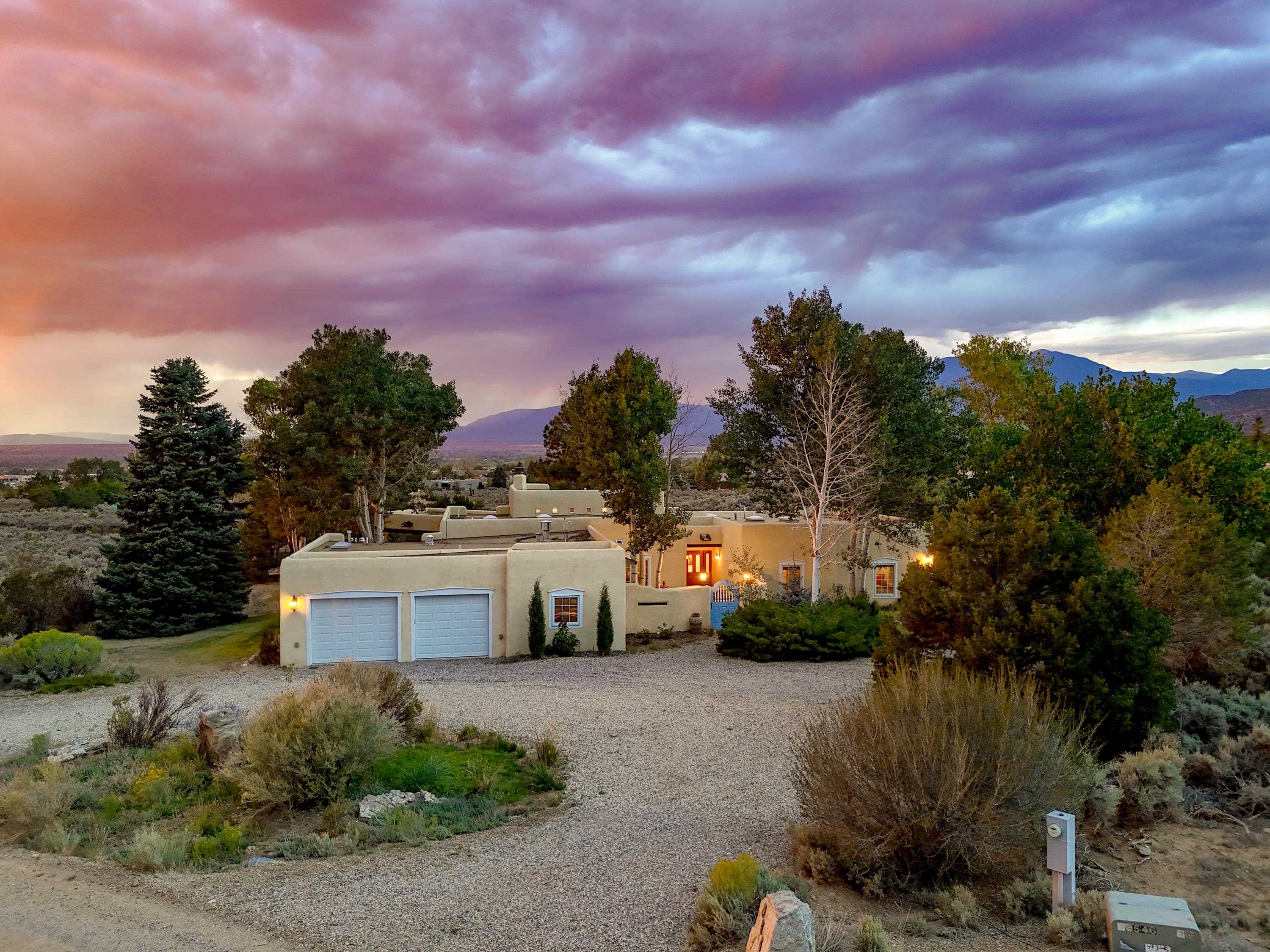 1415 Monterey Dr — photo