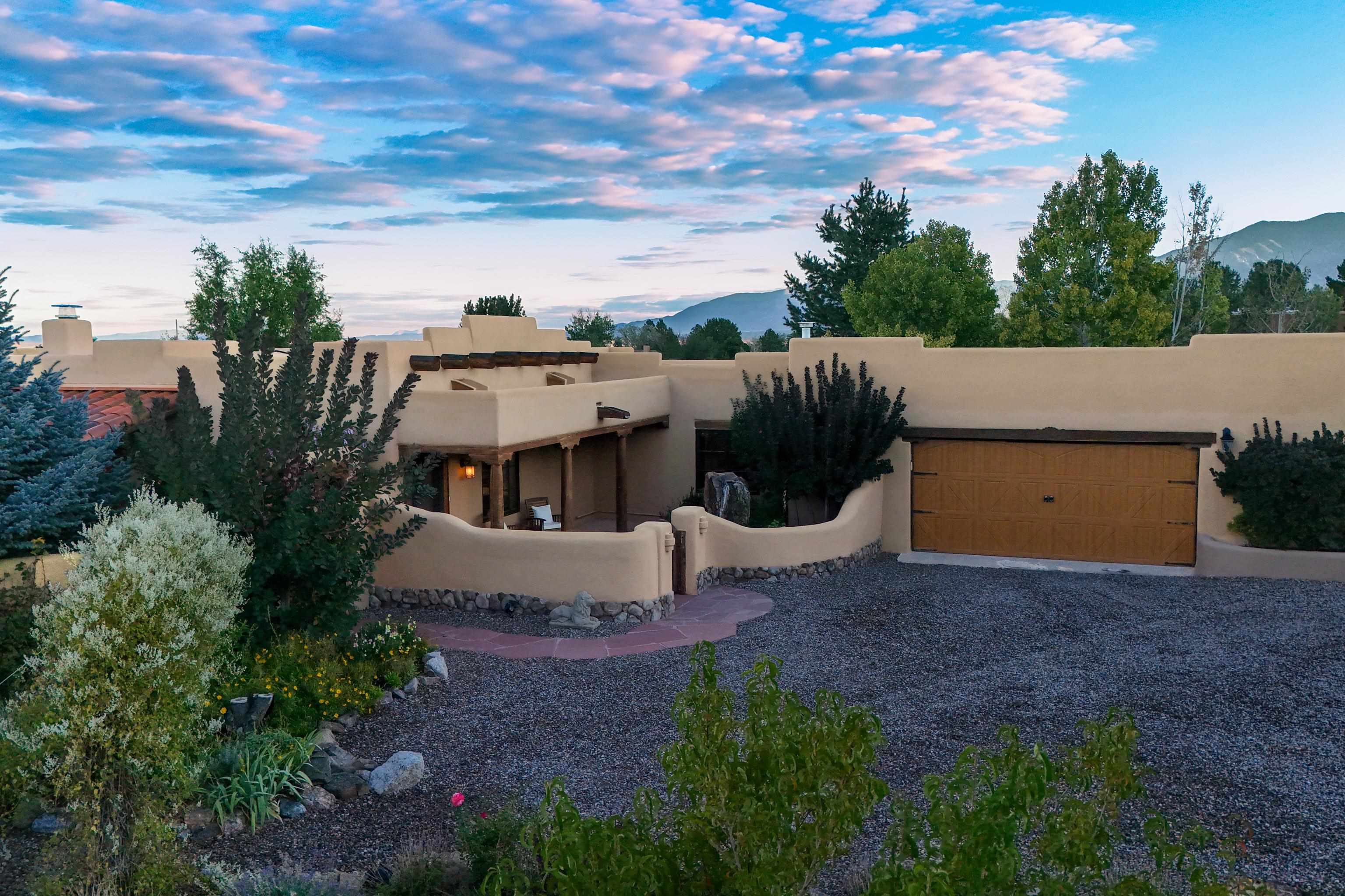 1456 Santa Cruz — photo