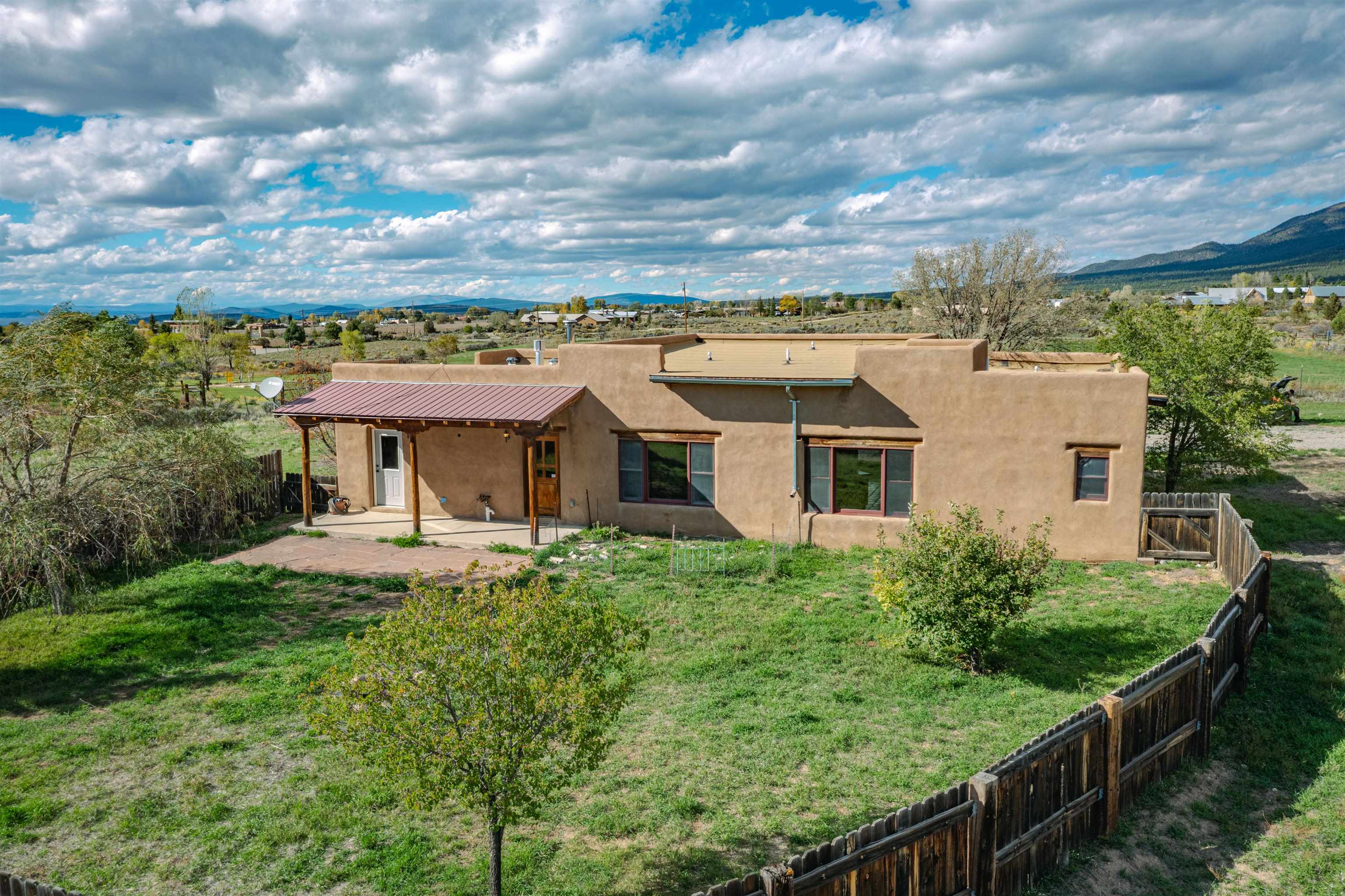56 Las Animas Rd — photo