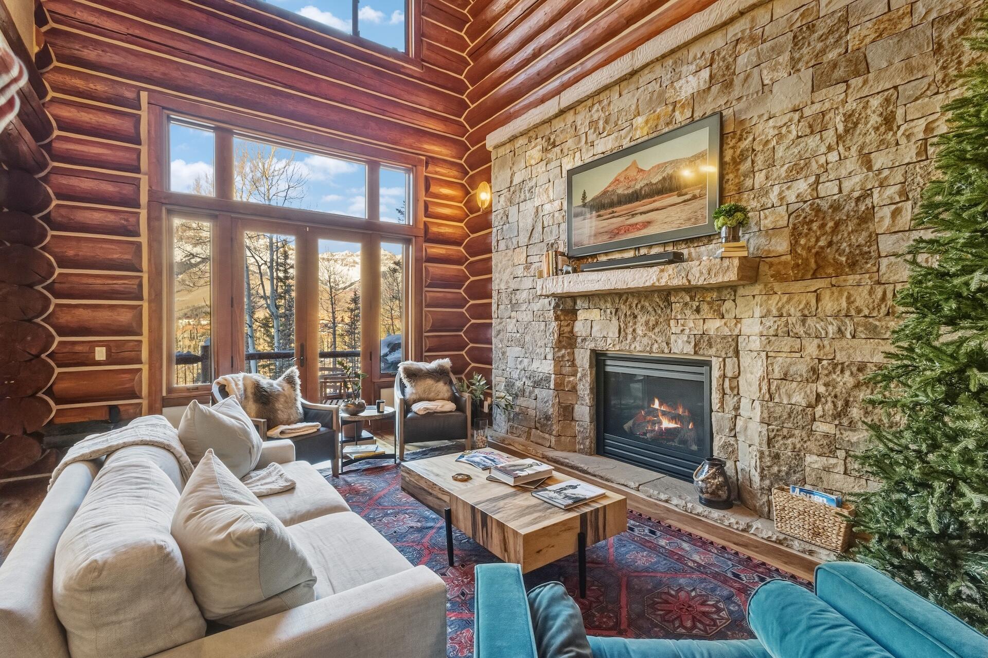 304 Prospect Falls Court — photo