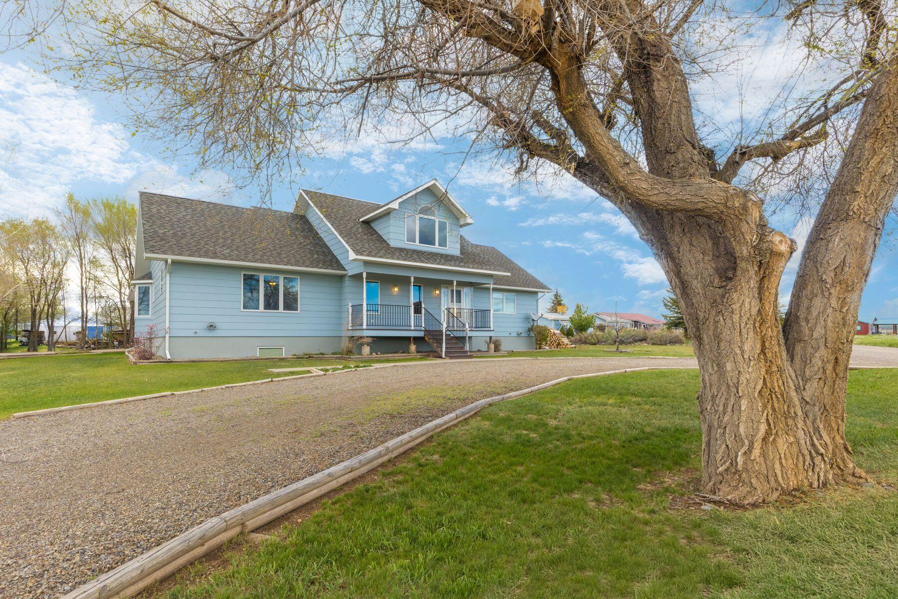 112 Buckboard Drive — photo
