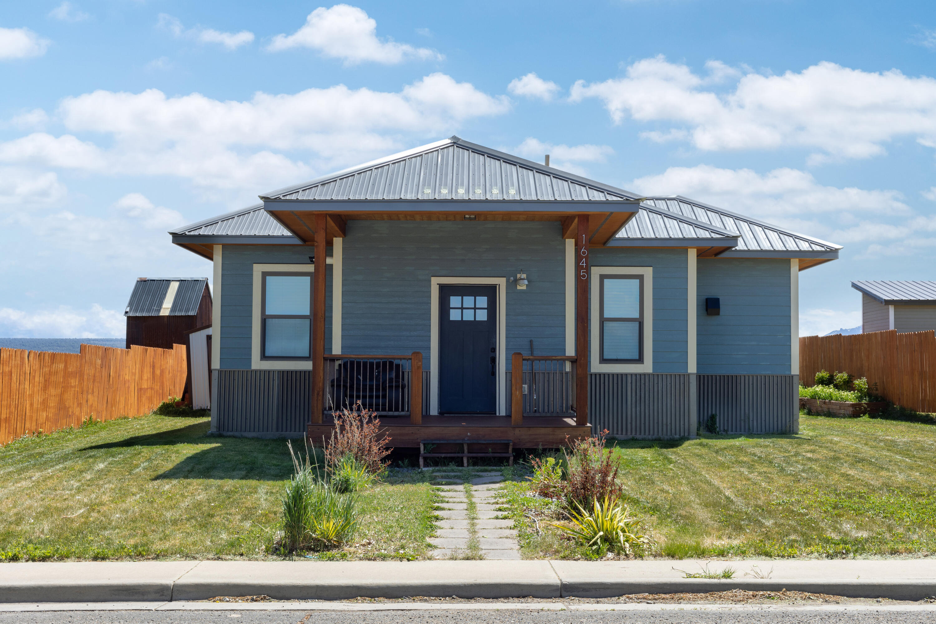 1645 Pine Street, 1647 — photo