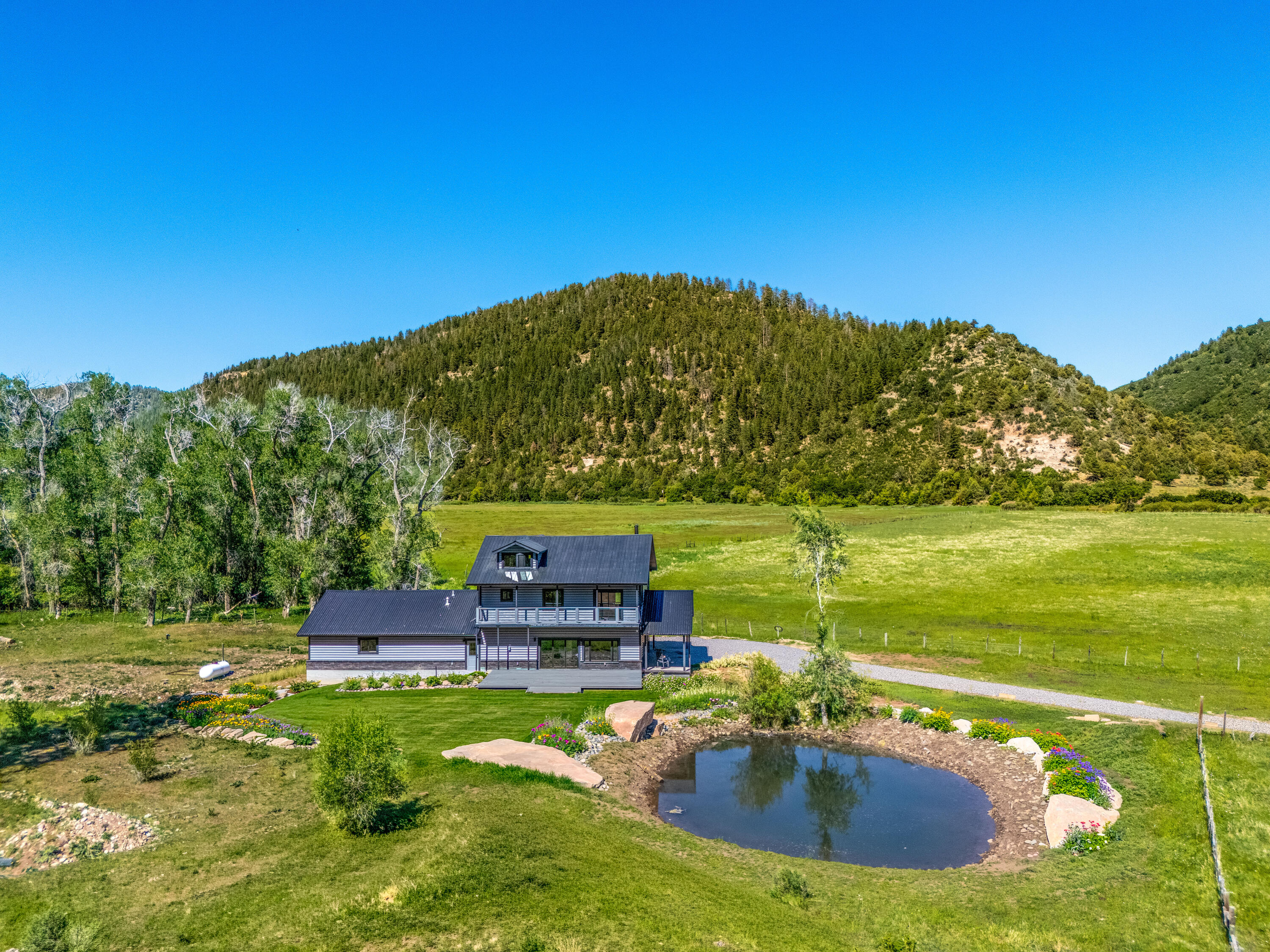 21001 Road 36 — photo