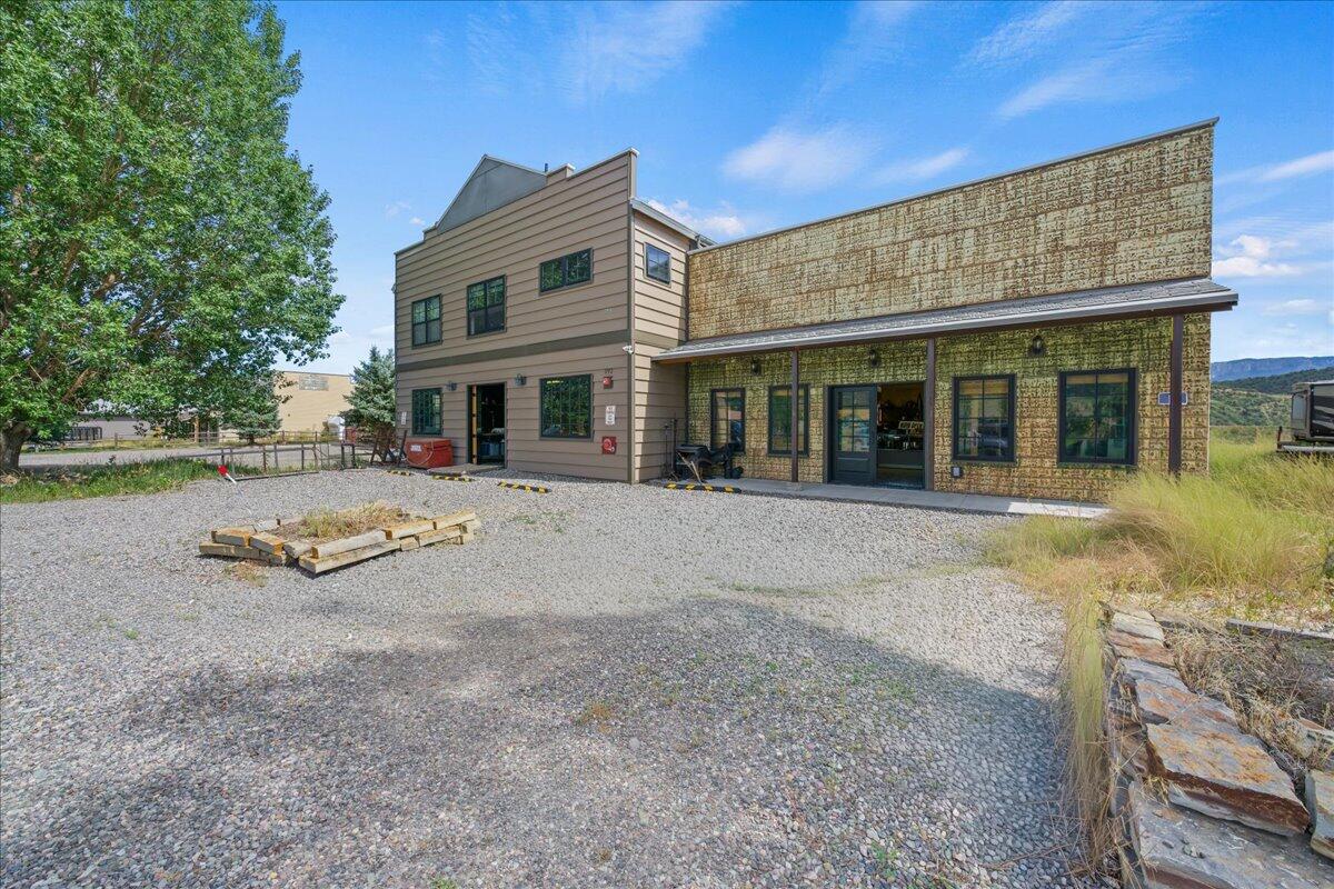 590 Palomino Trail, 592&594 — photo