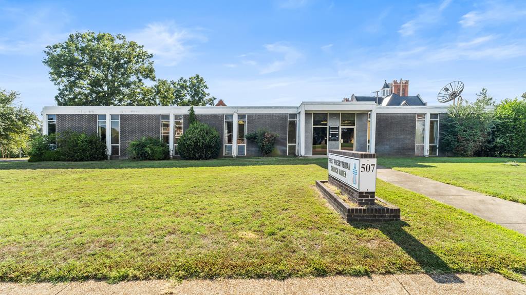 507 Hickory — photo