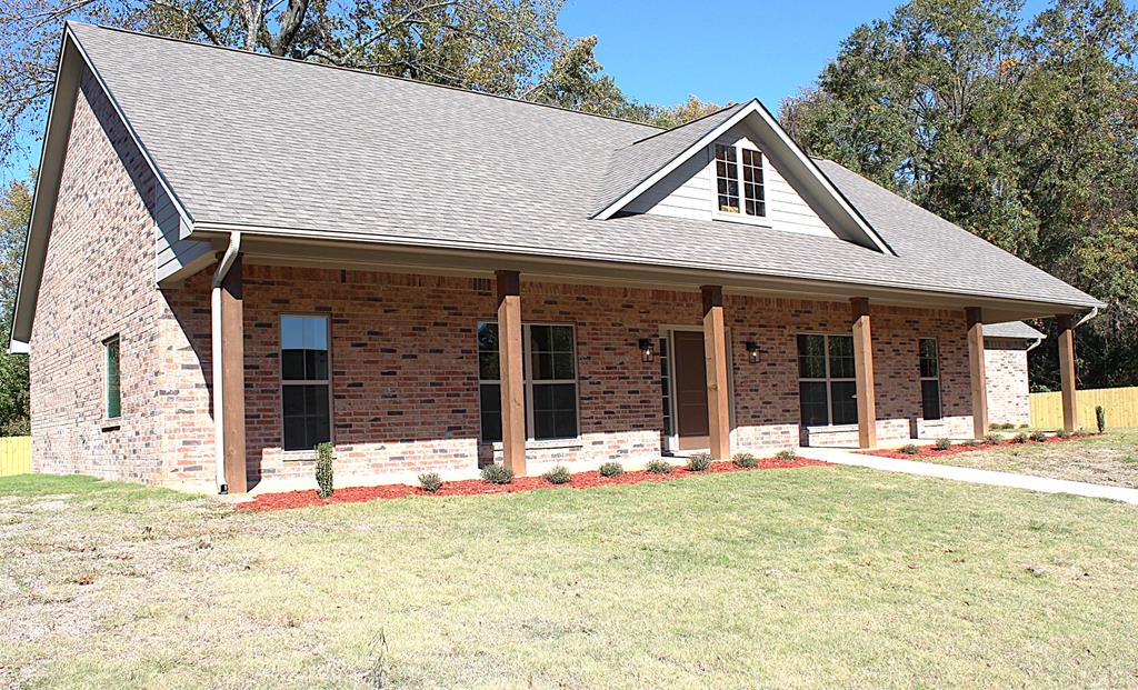 225 Pebble Creek — photo