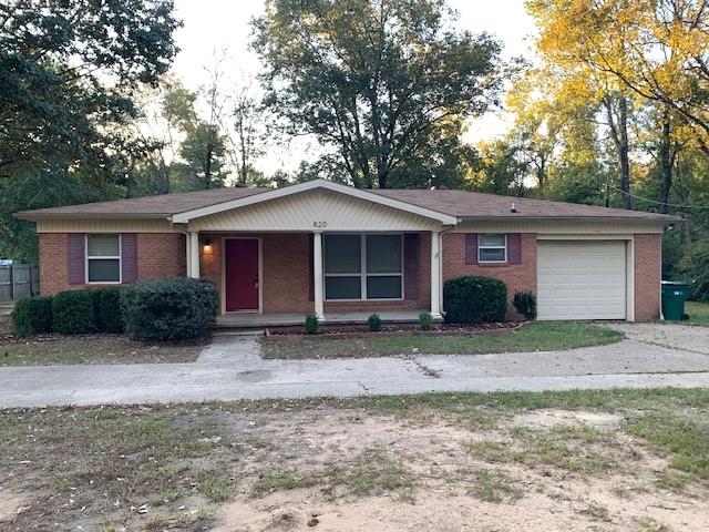 820 S Wake Village Rd. — photo