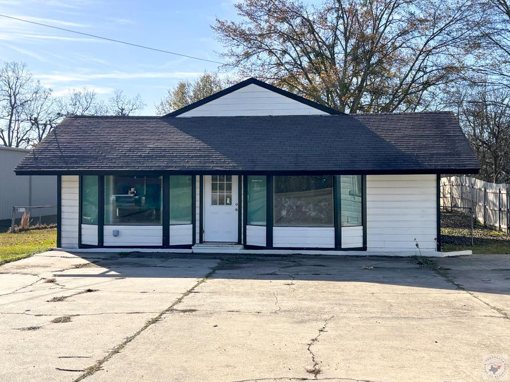 309 W US Hwy 82 — photo