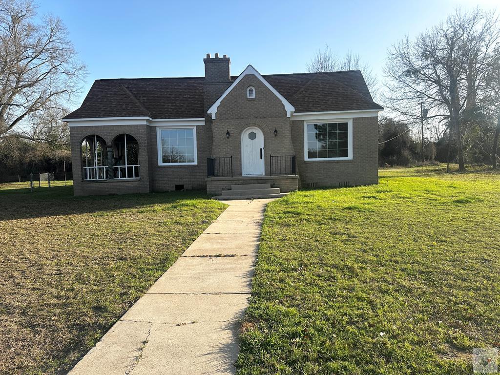 1406 E Main St. — photo