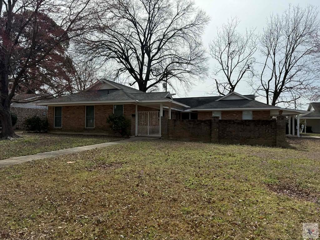 2 Desoto — photo