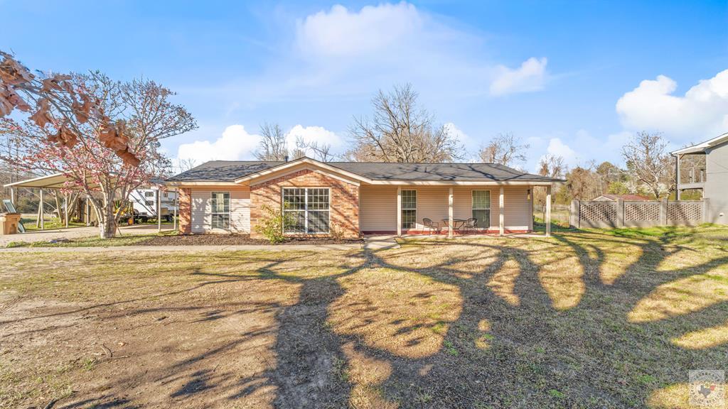 1301 E Avenue A, Hooks, TX 75561 — photo 3