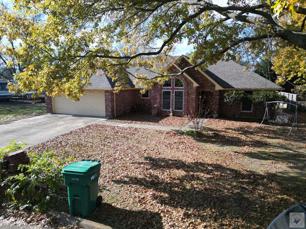122 David Dr — photo