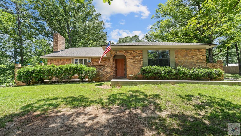 803 Woodland Lake Drive — photo