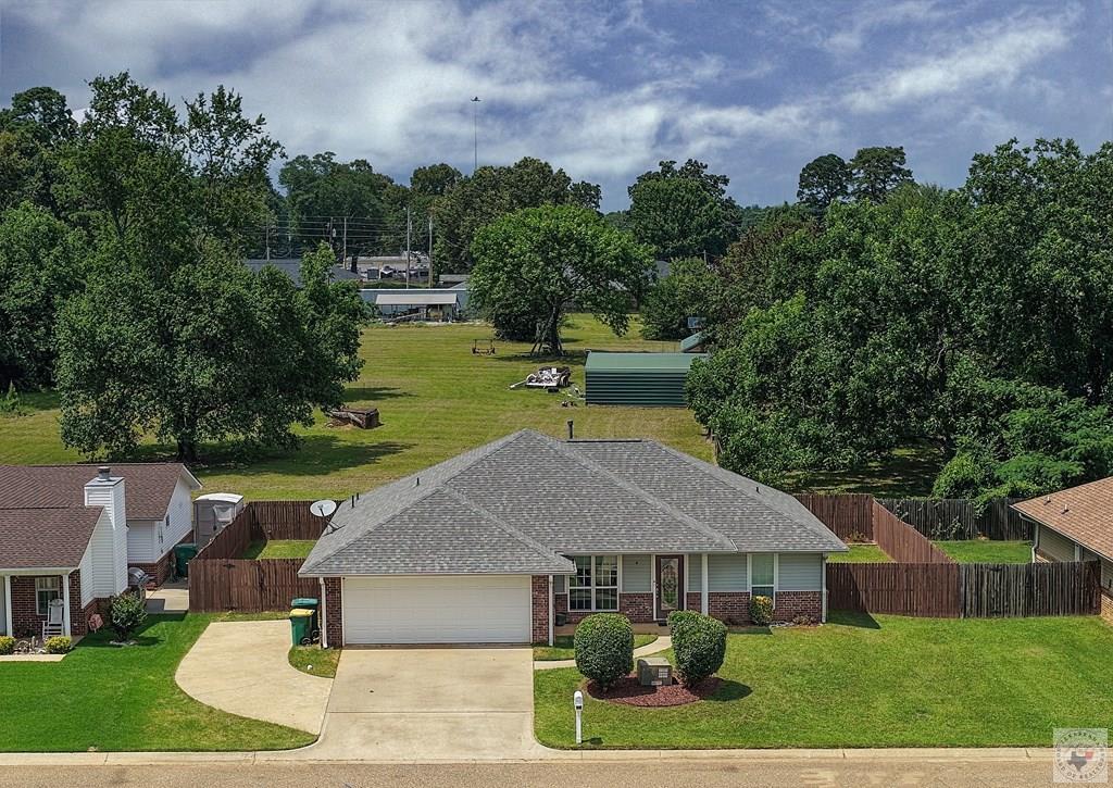 1008 Jordan Lane — photo