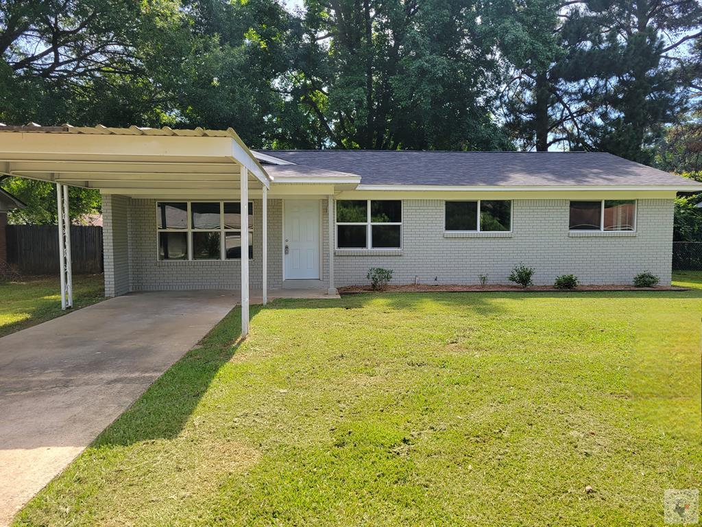 3602 Belmont — photo
