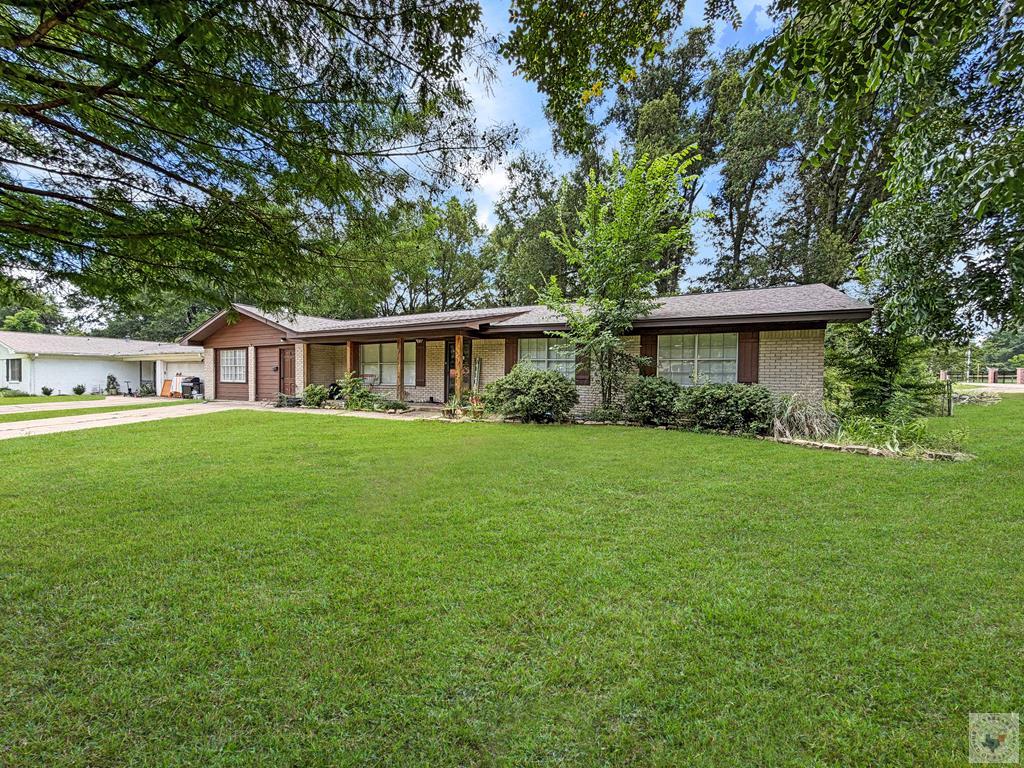 102 Myrtle Dr — photo