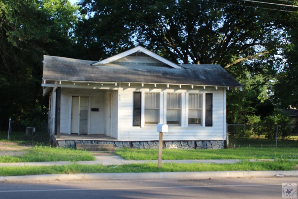 509 W 6th Street — photo
