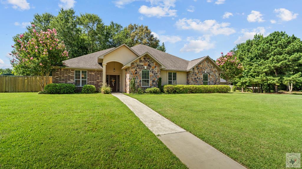 1049 Brown Dr — photo