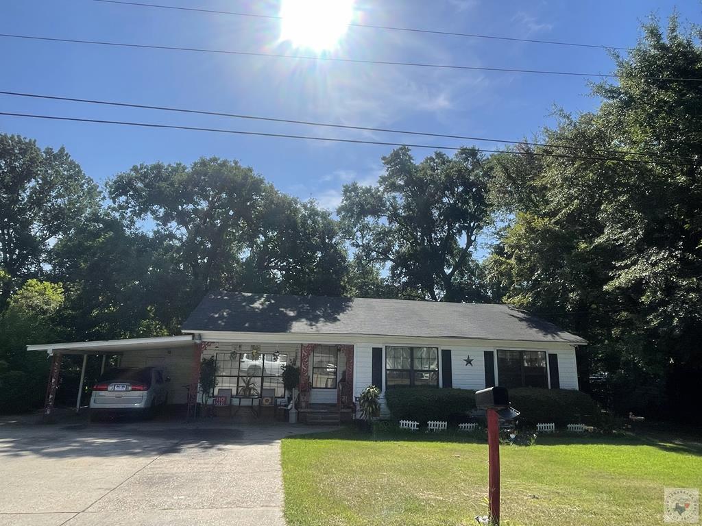 104 Redbud St. — photo