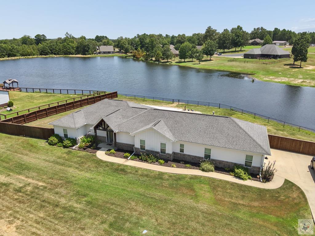 6 Lewis Ln — photo