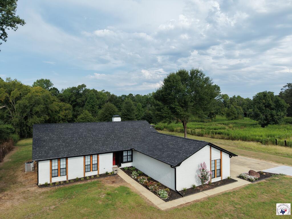 Home in Texarkana, AR 71854 — photo 2