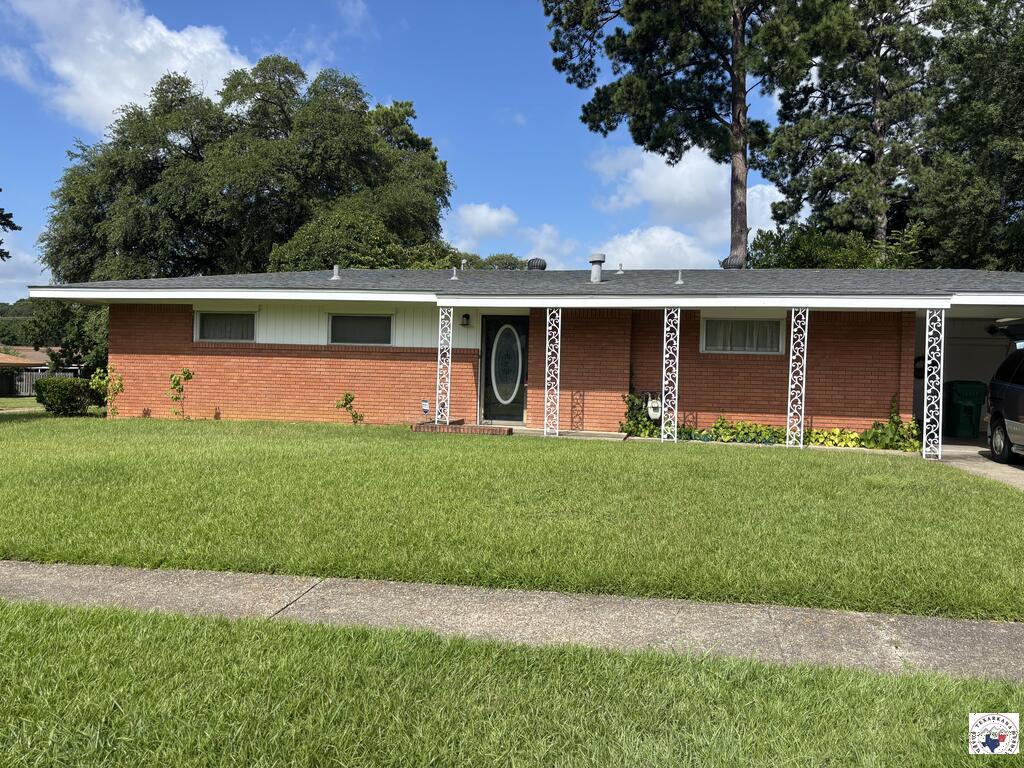 3301 Robinhood Lane — photo