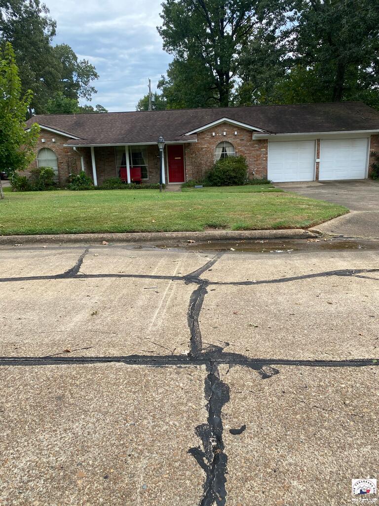 81 Valley Rd — photo