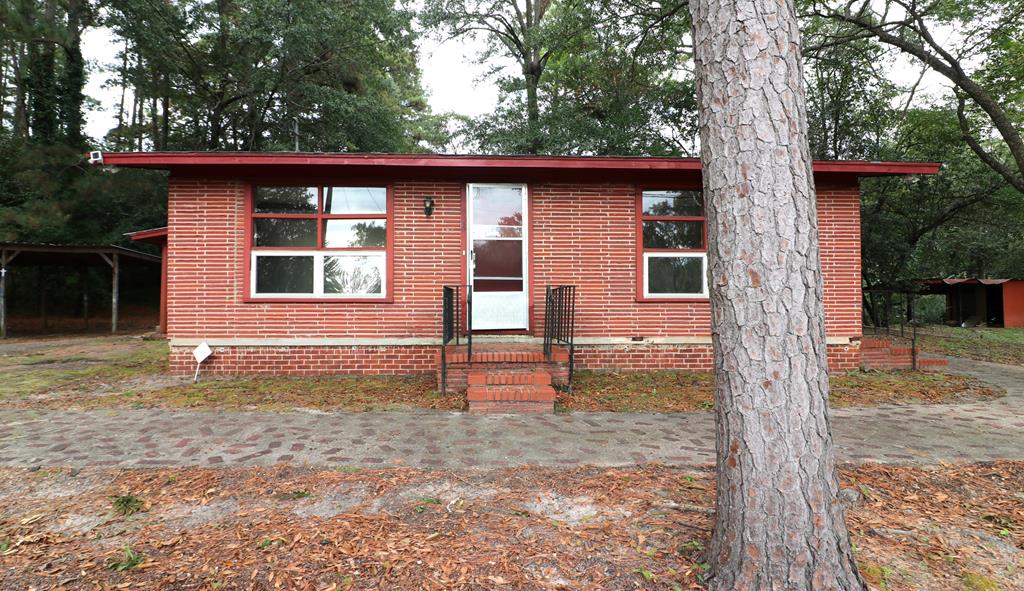 708 Walnut St — photo