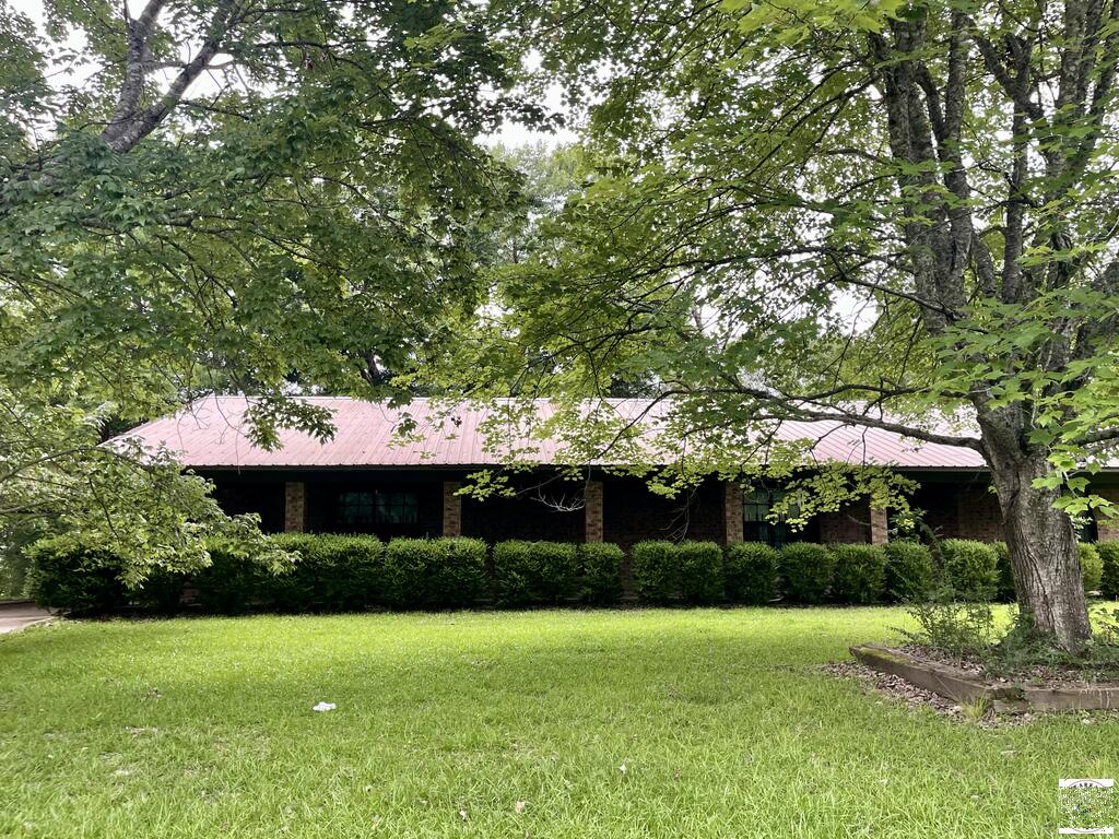 410 FM 1635 — photo