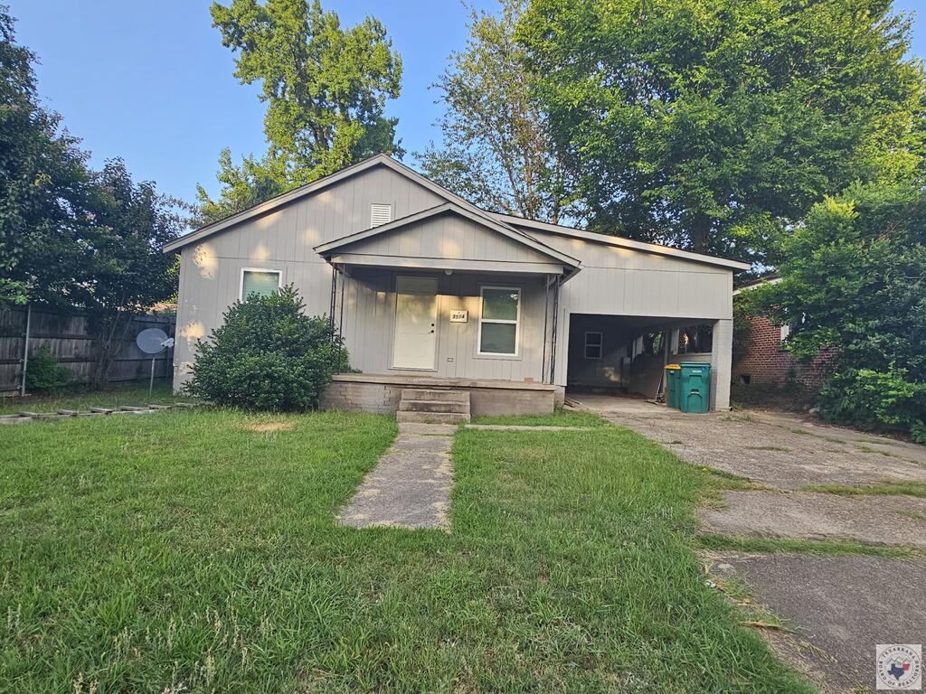 3514 Magnolia — photo