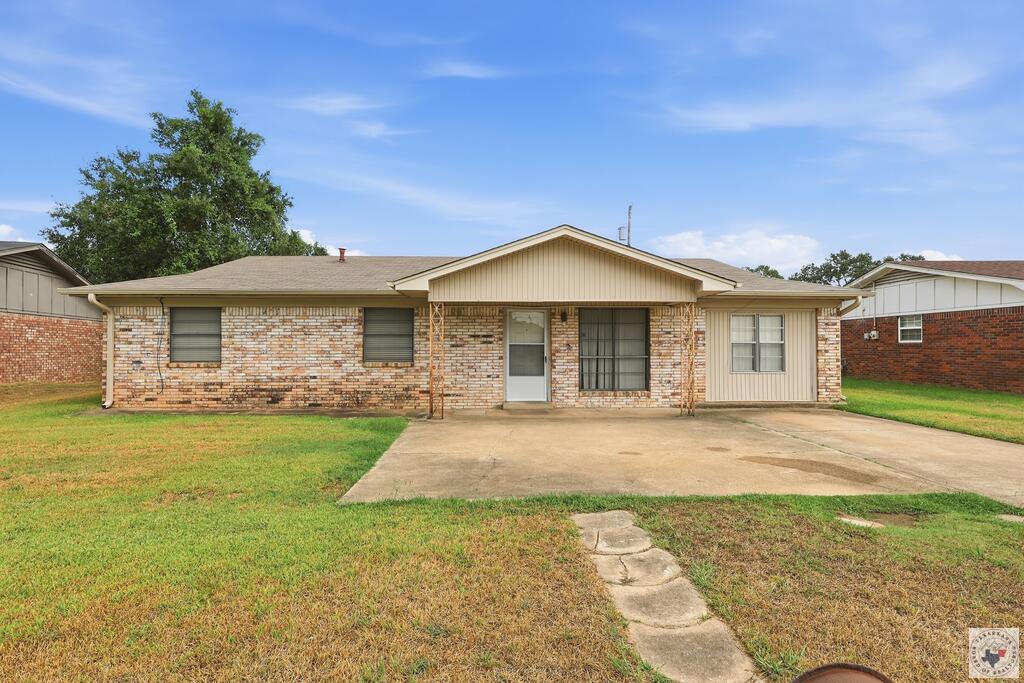 1705 Plantivigne Dr — photo