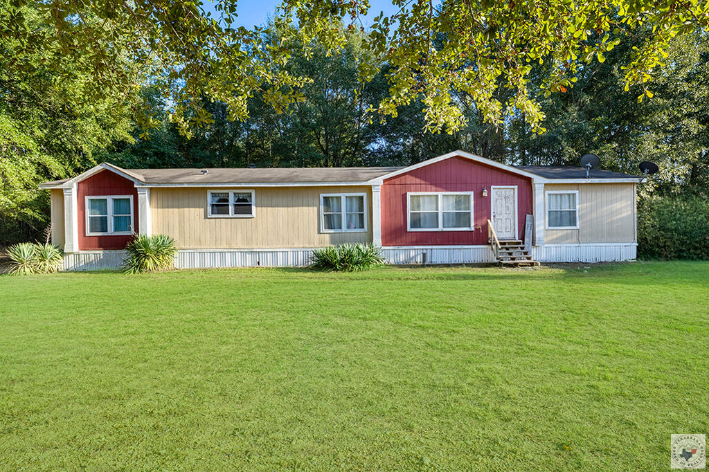 708 Cummings Ln — photo
