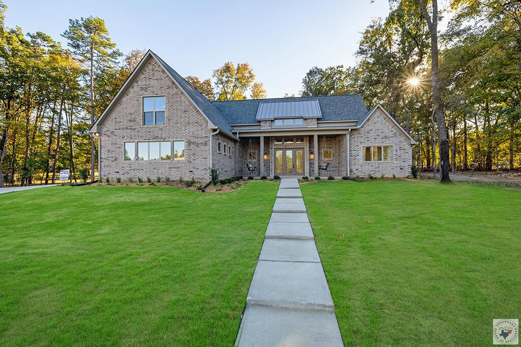 3015 Sterling Dr. — photo