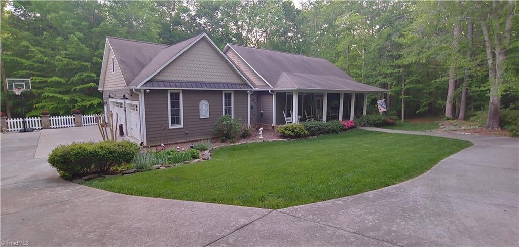 7115 Laurel Point Drive — photo