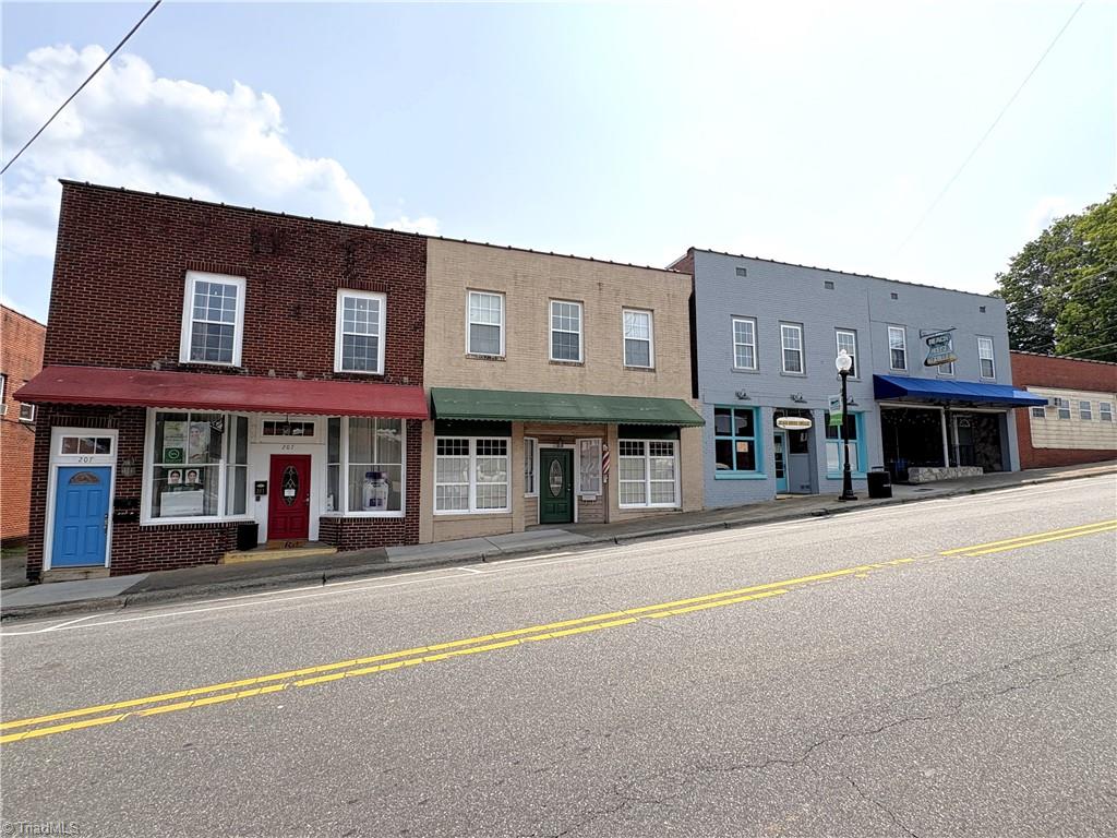 207-213 W Main Street — photo
