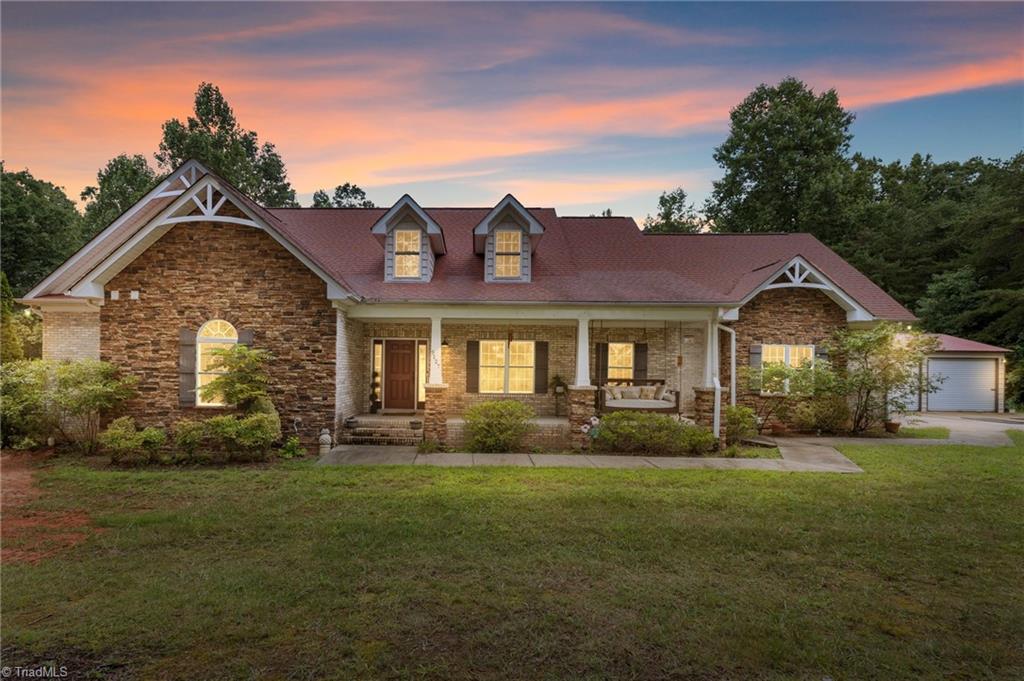 9127 County Line Road — photo