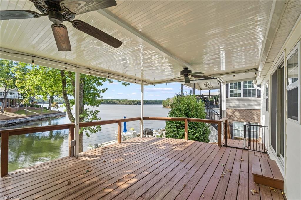147 Badin Lake Circle — photo