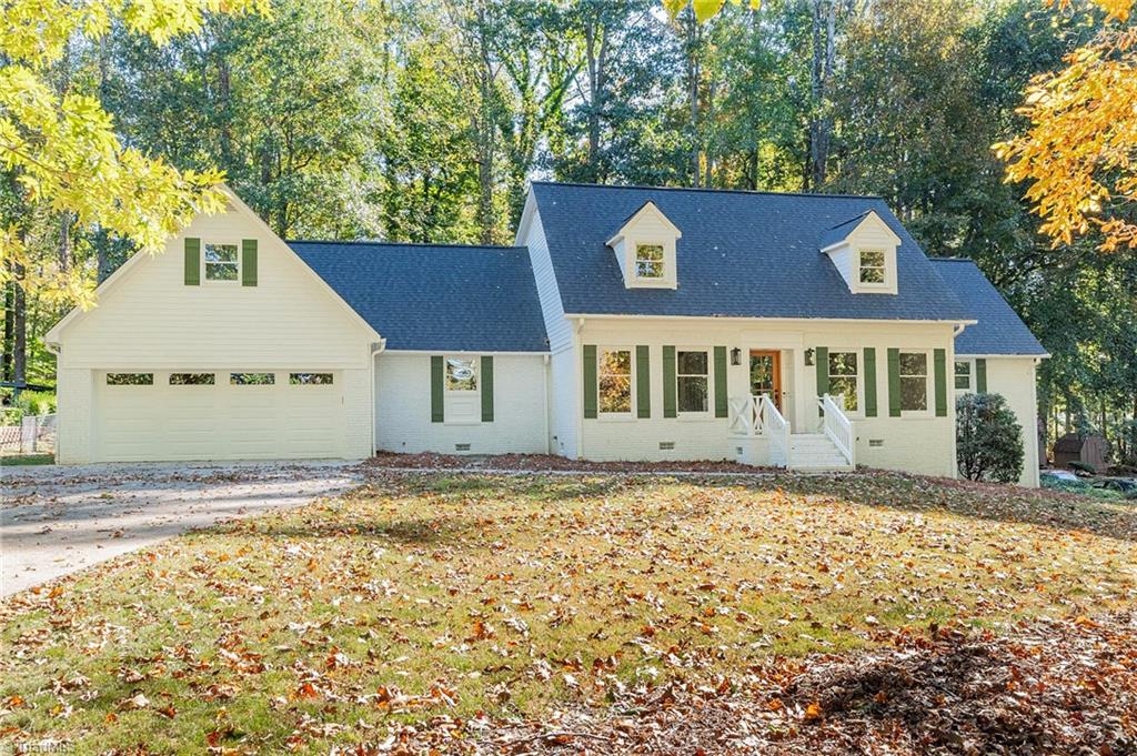 102 Tomahawk Trail — photo