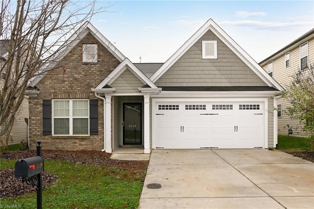 5519 Misty Hill Circle — photo