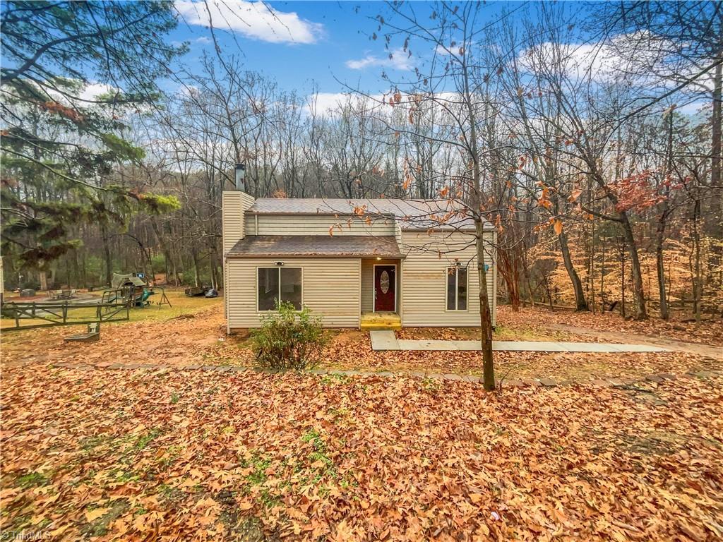 150 Roswell Drive — photo