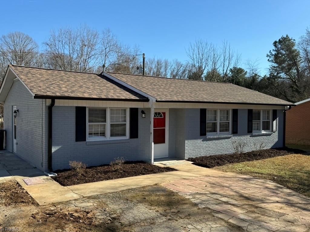 315 Creekway Court — photo