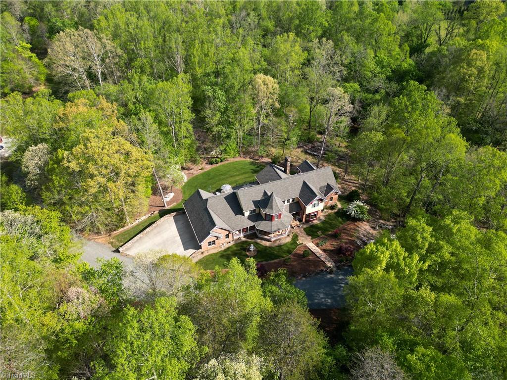 1280 River Bluff Trail — photo