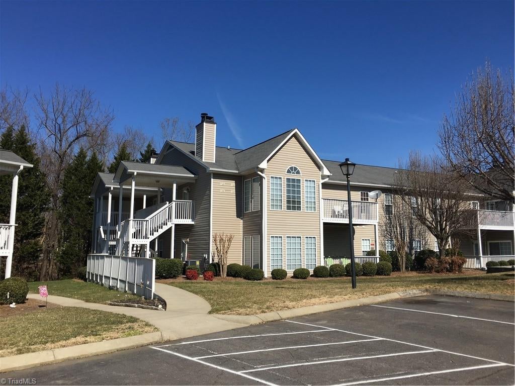 7328 Riverview Knoll Court — photo